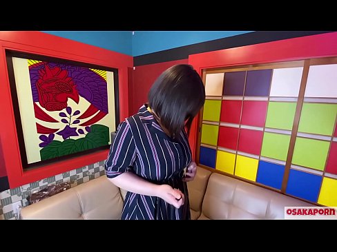 ❤️ Cutie giapponese cù grandi tette si masturba cù ghjoculi sessuali è hà un orgasmu. Ella parla in una intervista di a so cazzo sperienza. Tette enormi è figa pelosa gemendo forte. Osakaporn ❤️ Video porno à co.myteporn.ru ❤